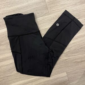 Lululemon Cropped Legging